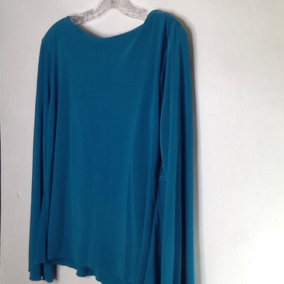 🆕J.T.B  | Blouse | V-Neck - Picture 2 of 4